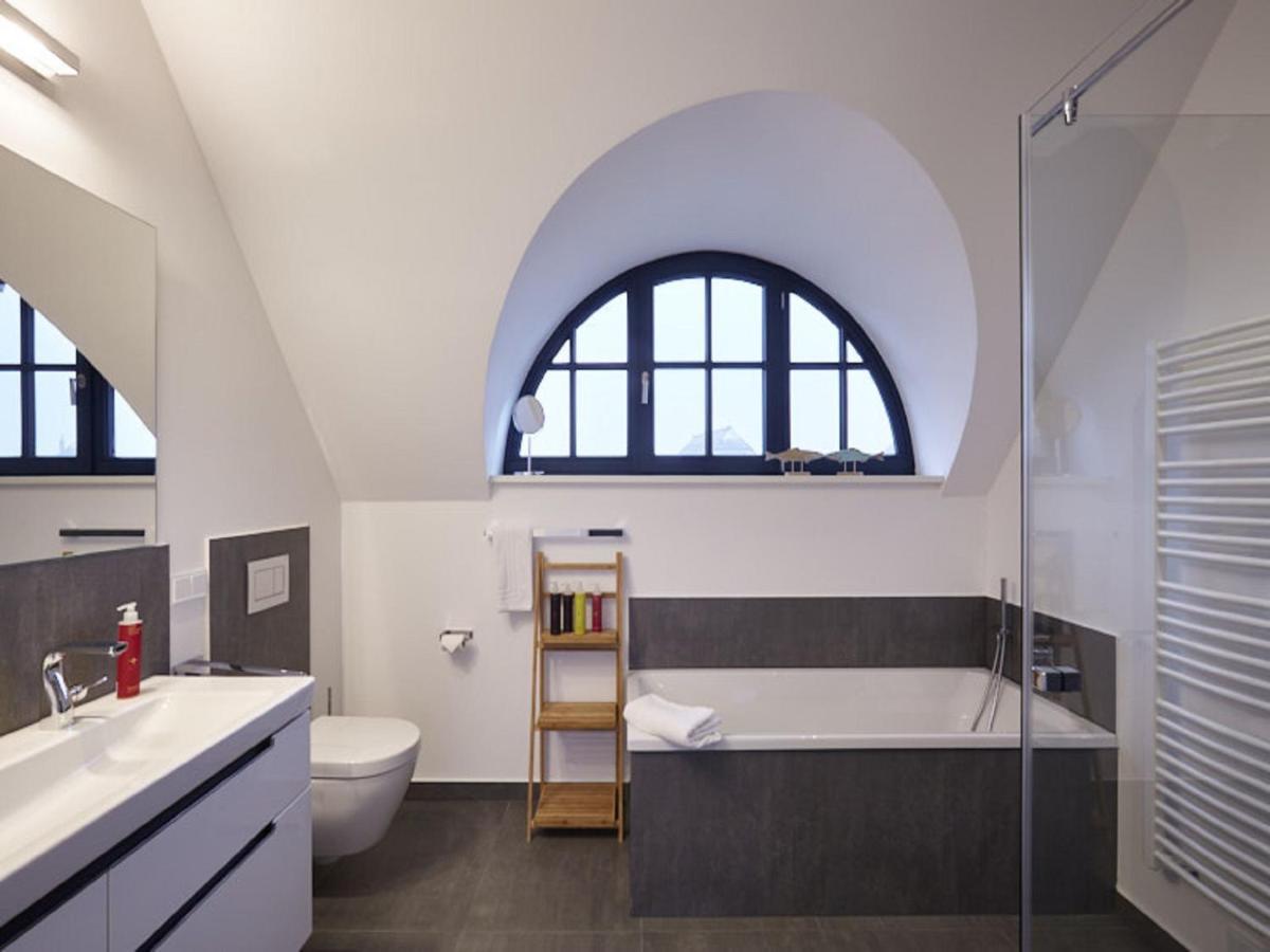 Reetland Am Meer - Luxus Reetdachvilla Mit 3 Schlafzimmern, Sauna Und Kamin F15 ドランスケ エクステリア 写真