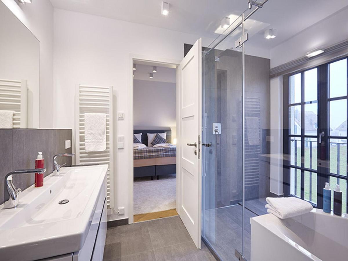 Reetland Am Meer - Luxus Reetdachvilla Mit 3 Schlafzimmern, Sauna Und Kamin F15 ドランスケ エクステリア 写真