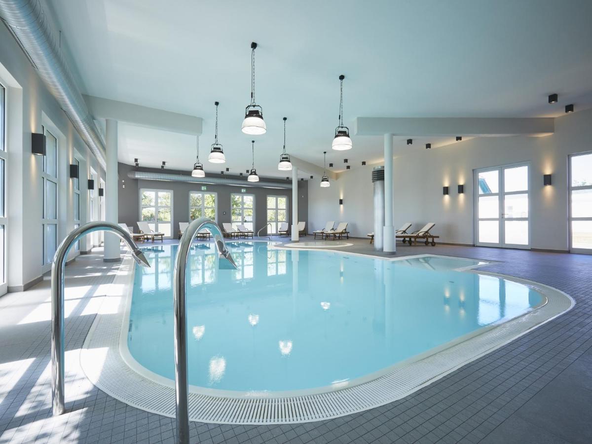 Reetland Am Meer - Luxus Reetdachvilla Mit 3 Schlafzimmern, Sauna Und Kamin F15 ドランスケ エクステリア 写真